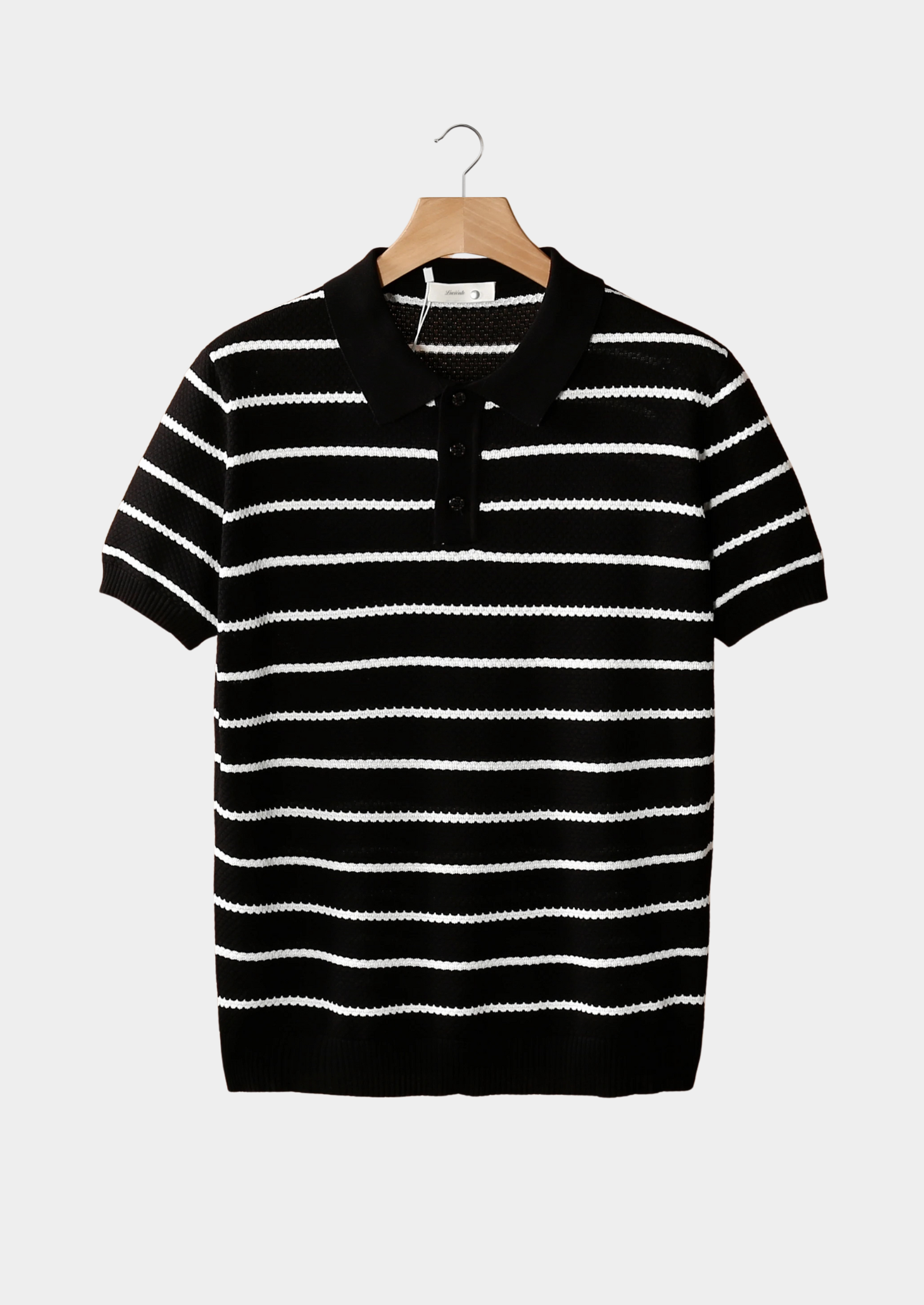 POLO À RAYURES ET À BOUTONS TEXTURÉS