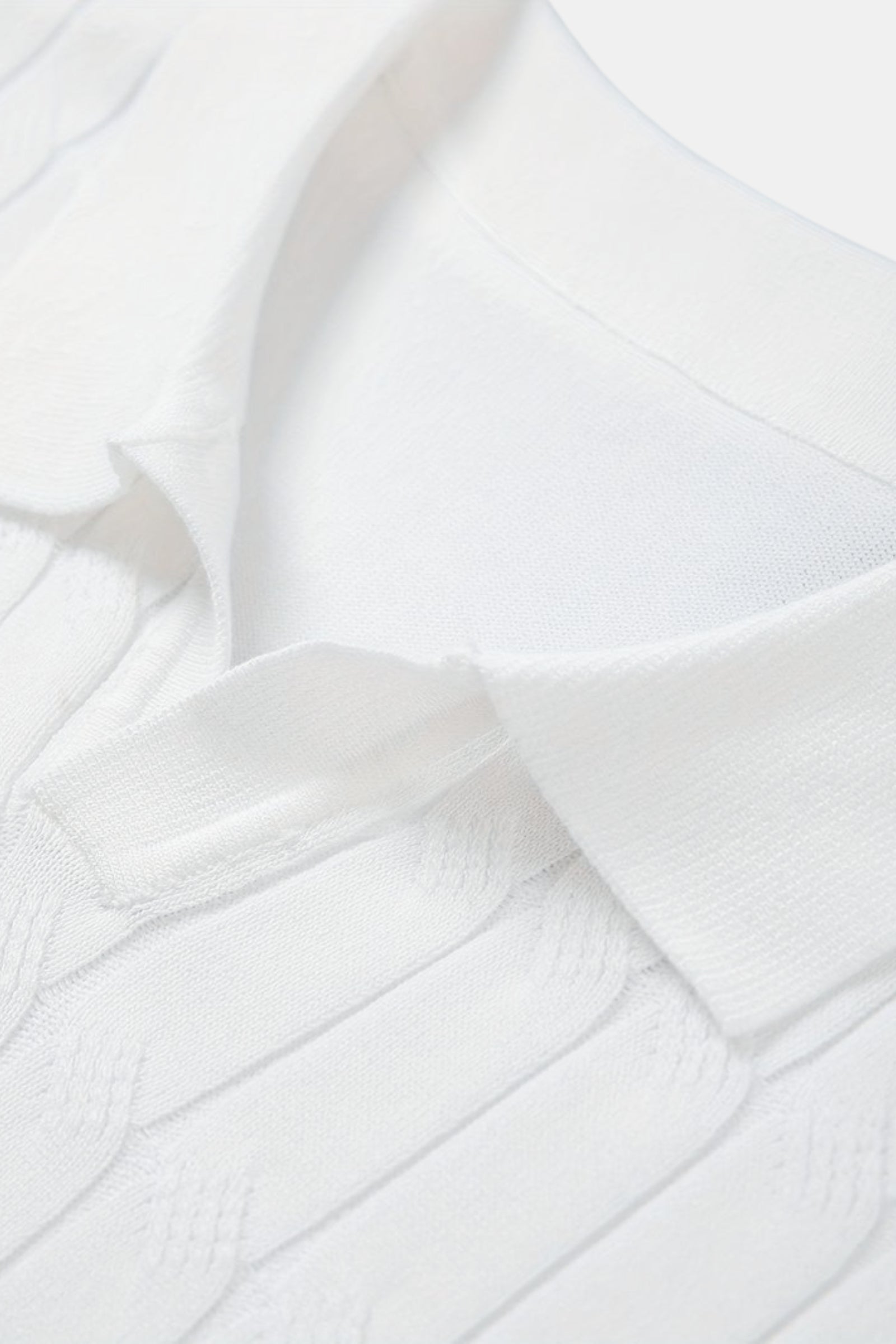 Polo en tricot torsadé à col en V de qualité supérieure NOBA