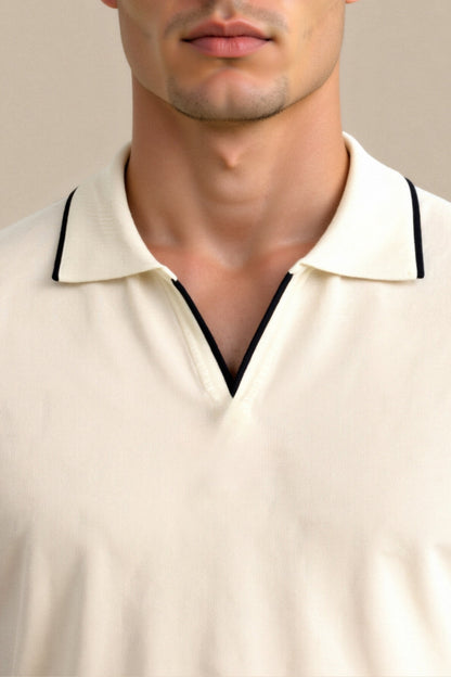 NOBA – Eng geschnittenes Poloshirt mit Kontrast