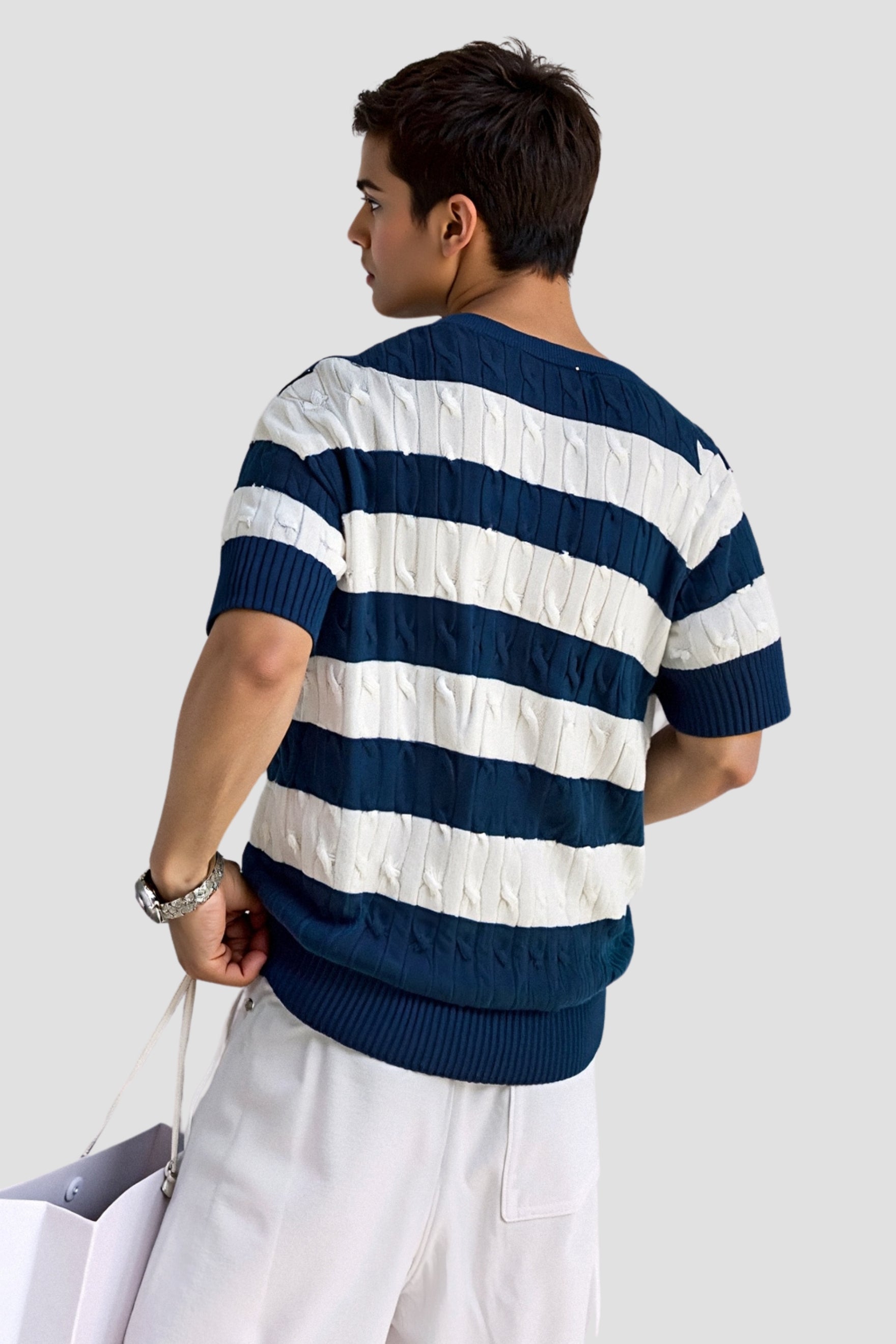 T-shirt rayé à col rond et torsadé NOBA